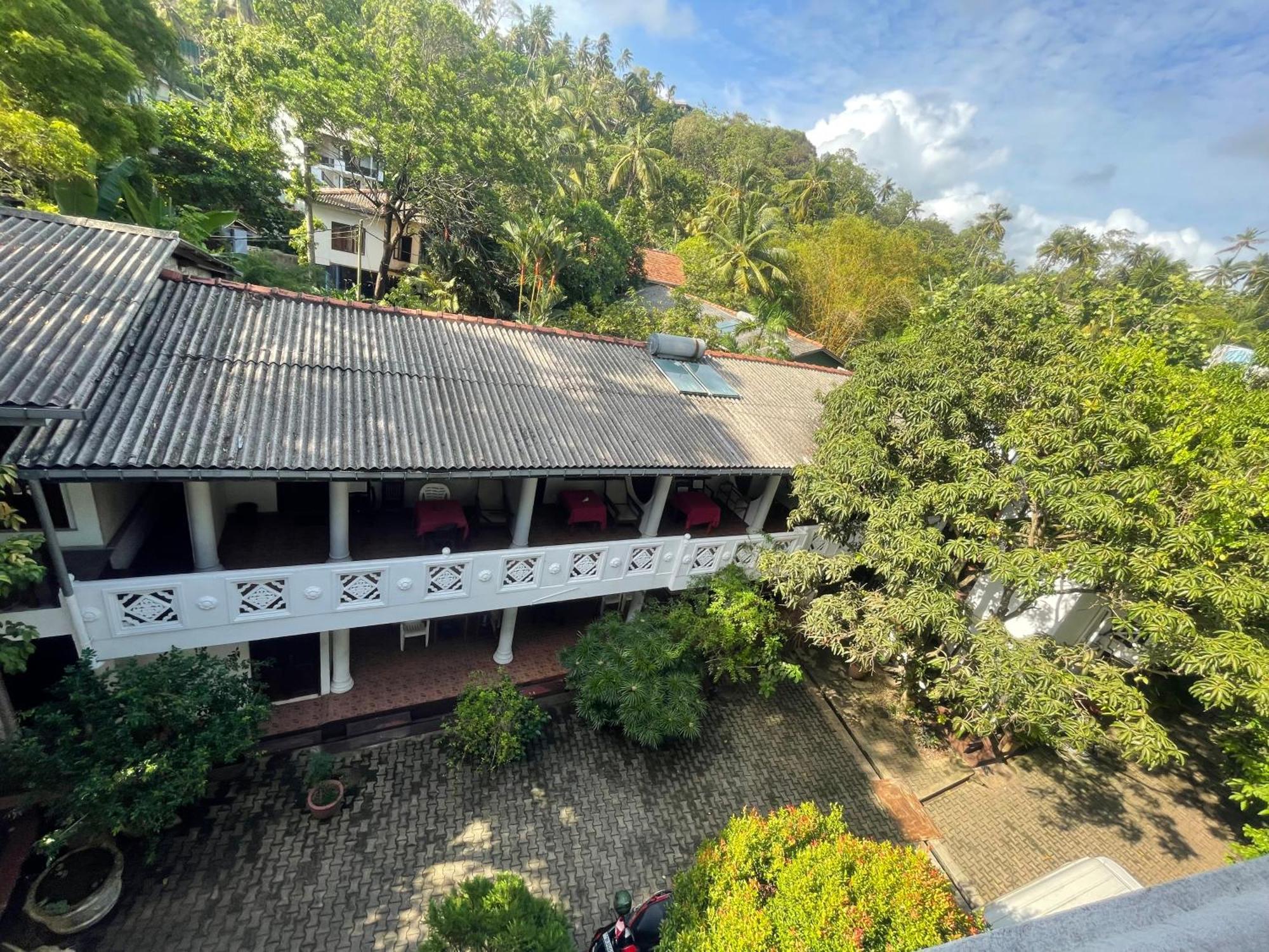 Serendipity Beach Unawatuna Kültér fotó