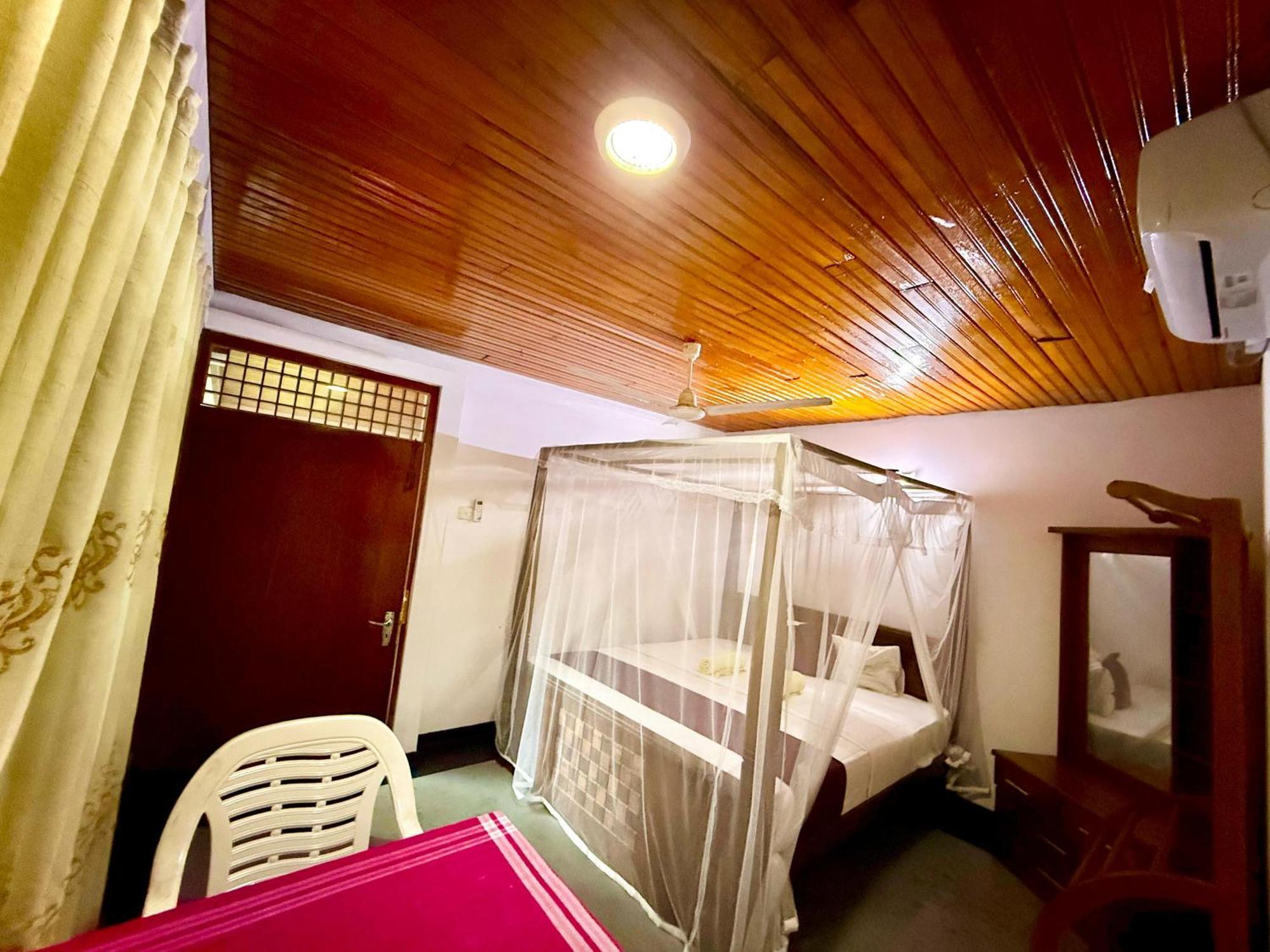 Serendipity Beach Unawatuna Kültér fotó